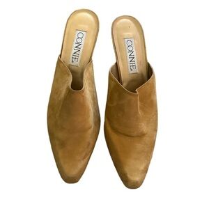 Connie  size 9 suede leather slip on shoes brown